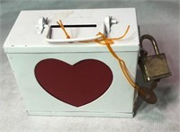 Metal Heart Lock Box with Keys