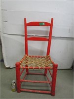 Chaise pour enfant en bois et cordes