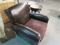 BROWN LEATHER LIKE RECLINER W/CLOTH SEAT CUSHION