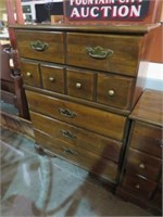 5 DRAWER SOLID WOOD CHEST