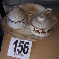 (4) Pieces of Misc. Vintage Dishes (U234)