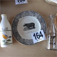 (2) Milk Bottles & Plate (U234)