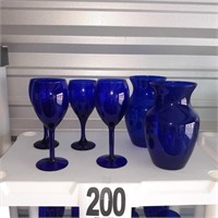 Cobalt Blue: (4) Glasses & (2) Vases (U234)