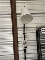 Adjustable Floor Lamp (U235)