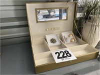 Jewelry Box, Broach & Cross Earrings (U235)