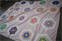 80" x 102" Vtg Hand Sewn Quilt-Style