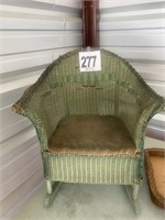 Green Wicker Child's Chair (U238)