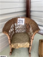 Brown Wicker Child's Chair (U238)