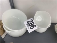 (4) Piece White Glass Mixing Bowls (U238)
