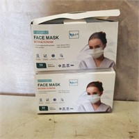 100 Face Masks