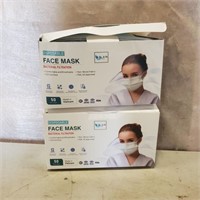 100 Face Masks