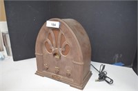 Vintage Replica Antique Radio