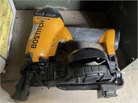 BOSTITCH AIR NAILER