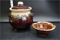 McCoy Bowl, USA Pottery Bean Pot