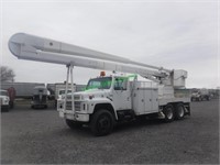 1981 International F1954 Bucket Truck