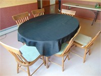 Kitchen Table w 6 Jacoby chairs