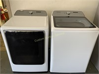 NEW Samsung Washer/Dryer
