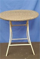 Round Folding Wicker Top Patio Side Table