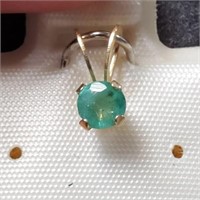 10K Yellow Gold Emerald Necklace Pendant SJC