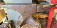 Heavy cast iron anvil