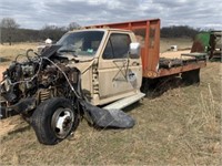 1980 Ford F-350 4 speed (salvage)