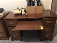 4' Office Desk w/Computer Hook-Ups