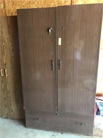 Large Metal Cabinet w/Bottom Drawer & Keys
