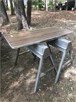 Folding Metal Table w/Metal Saw Horses