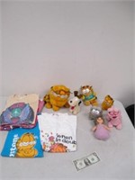 Lot of Novelty T-Shirts & Stuffed Animals Garfield