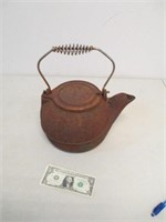 Vintage Cast Iron Tea Kettle Pot - Rusted