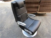 Game chair w/speakers.