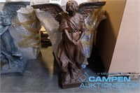 Figur af engel, ca. H115cm, brun