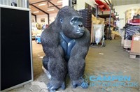 Stor gorilla figur, ca. H110 cm., sort