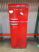 Galanz  7.6 Cu.Ft. Red Retro Refrigerator (Damage)