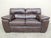 VERY NICE LEATHER LOVESEAT