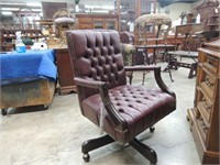 ROLLING LEATHER DESK CHAIR