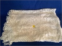 Lace Tablecloth Scalloped Edge 54" W X 62" L