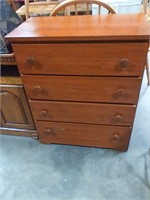 Chest 4 drawers