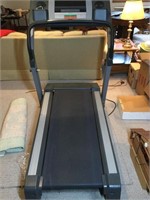NordicTrack C2050 treadmill (works)