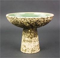 Chinese Green Pottery Stem Bow