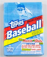 Topps 1992 Major League Baseball Cards Pack