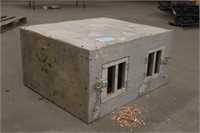 Aluminum Hunting Dog Kennel, Approx 3FTx30"x18"