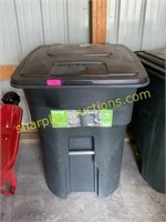 Toter 96 gal Trash Container