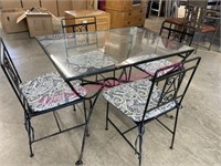 Petite 1940s Iron patio set (table & 4 chairs)