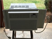 GE Air Conditioner, Running