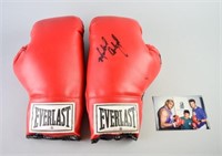 Michael Carbjal Signature Boxing Glove