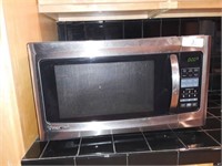 Magic Chef Microwave Oven