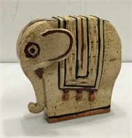 Mid Century Italian Ceramic Elephant K16I