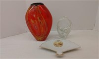 Decorative glass vases and ceramic fan art