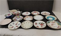 Various tea cups and saucers